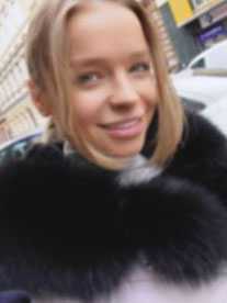 俄羅斯可愛系舞蹈演員，愛笑的可愛系美人，肌肉發達超可愛