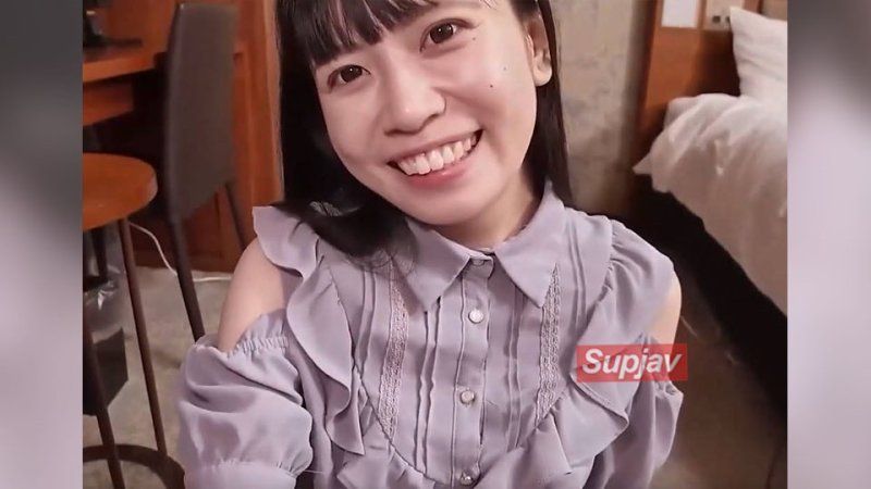 年內最後的大特賣 無敵最強美女金醬挑戰人生第一次情色自拍 大容量包裝 附贈評論特典