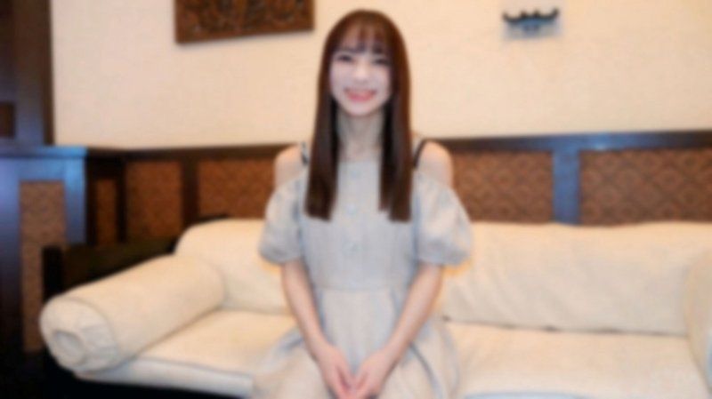 【無修正】混血美女！冷艷美人感覺，但說話時常常笑，讓人感到非常好！深喉和中出⤴※特典高畫質