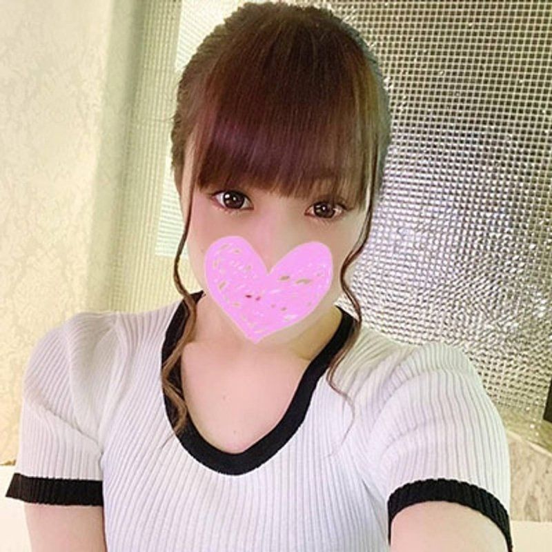 清純又治癒系！只要擁抱就能感受到愛的超治癒系男士按摩美女・濃厚情色自拍中出SEX！