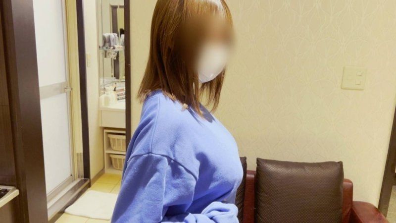 【可露眼】18歲・新人辣模級K罩杯逸材!纖細身材卻擁有規格外爆乳,被震撼的乳交2次夾射!