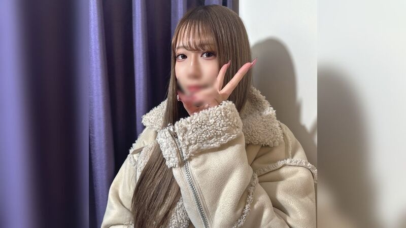 【2/25迄990pt】【初撮】※特典付　スレンダー小麦色のショーダンサー美人。ダンス歴10年の締め付けボディーを太チンに激しく突かれ連続イキ。愛液溢れる膣奥にたっぷり中出し。