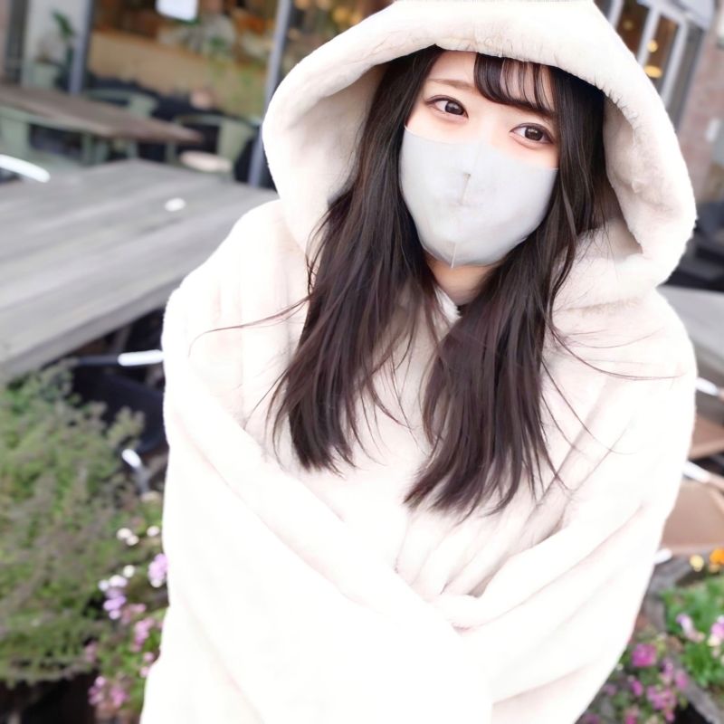 時薪900日圓的超商工作不快樂！帶過著普通生活土氣女性到超豪華飯店後&hellip;