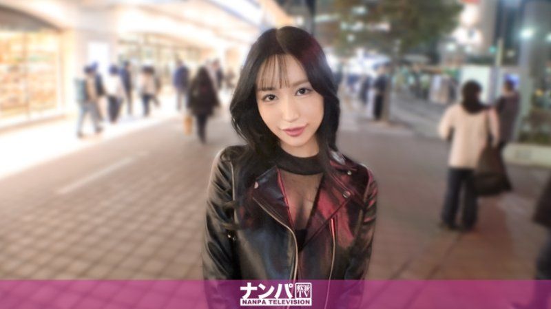 I picked up a cool and sexy female ganguro,and she was so into it that we ended up having sex right away! This beautiful,cool,see-through-dressed older sister has amazing skills in everything: kissing,blowjobs,and hip thrusts. She